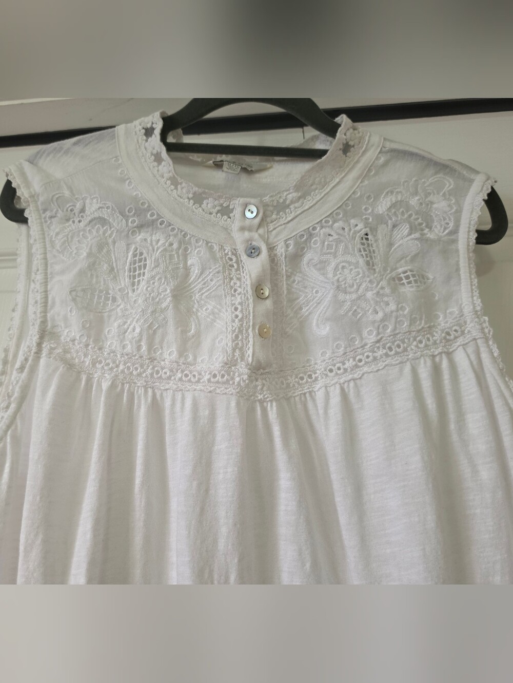 Lucky Brand White Sleeveless Embroidered Henley Top